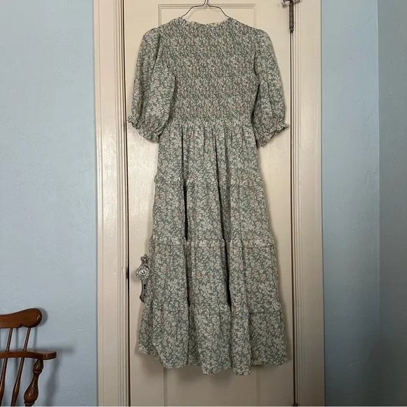 Polagram Dress Floral Green Maxi Smocked Bodice Three Tiered RuffleS Size M - Picture 3 of 15